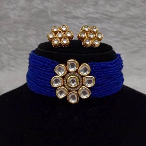 Simple Moti Kundan Choker Necklace Set